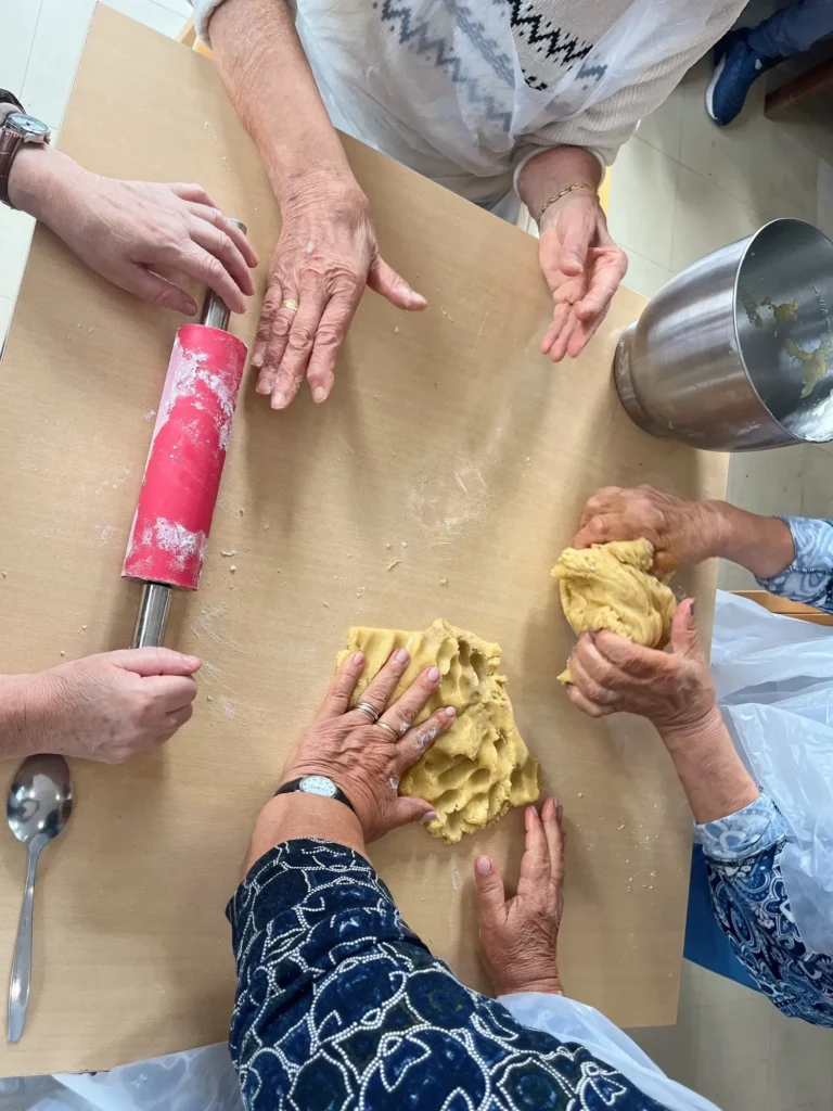 Atividade Intergeracional - Pão por Deus