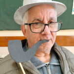 Idosos fantasiados do CSPR a divirtirem-se no Carnaval de 2025