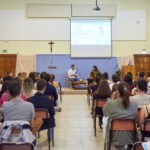Maio em Família | Palestra Dr. Hugo Rodrigues- Somos pais e agora?