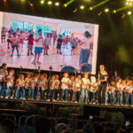 Os Pequenos Cantores de Ribeirão a actuarem na 39ª edição da Feira do Associativismo, Gastronomia e Artesanato de Ribeirão