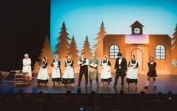 Festa de Natal da infância do CSPR:  "O Segredo da Floresta".