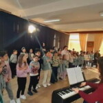 O Coro “Pequenos Cantores de Ribeirão” atuou no Lar Santa Ana, cantando várias canções imbuídos ainda do espírito natalício!